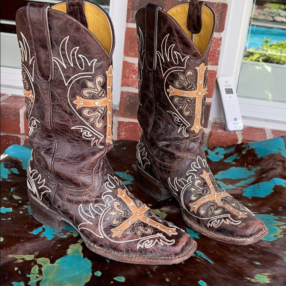 Cowboy boots